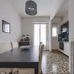20 Roses Apartment